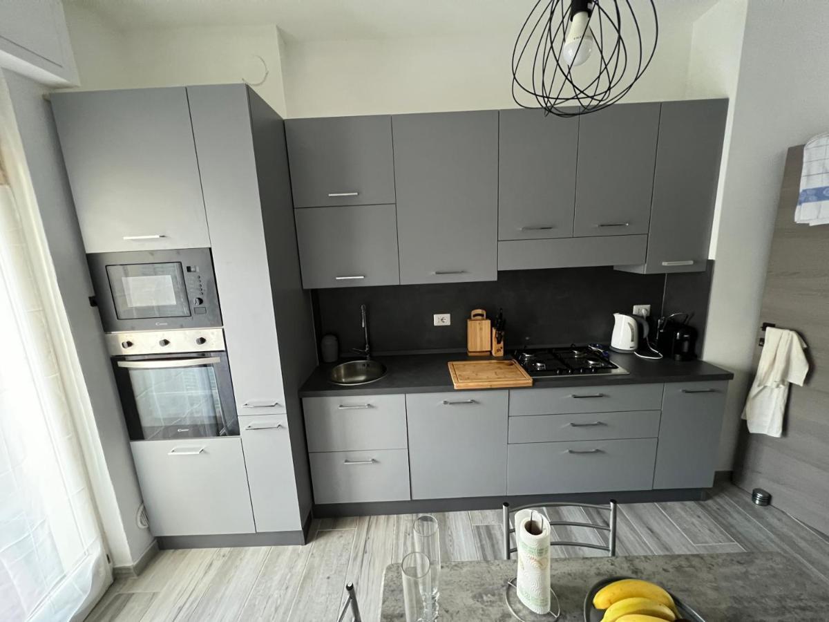 Casa Di Afi, Perfect For 4 - Kitchen - Parking - Netflix Apartment Arona Bagian luar foto